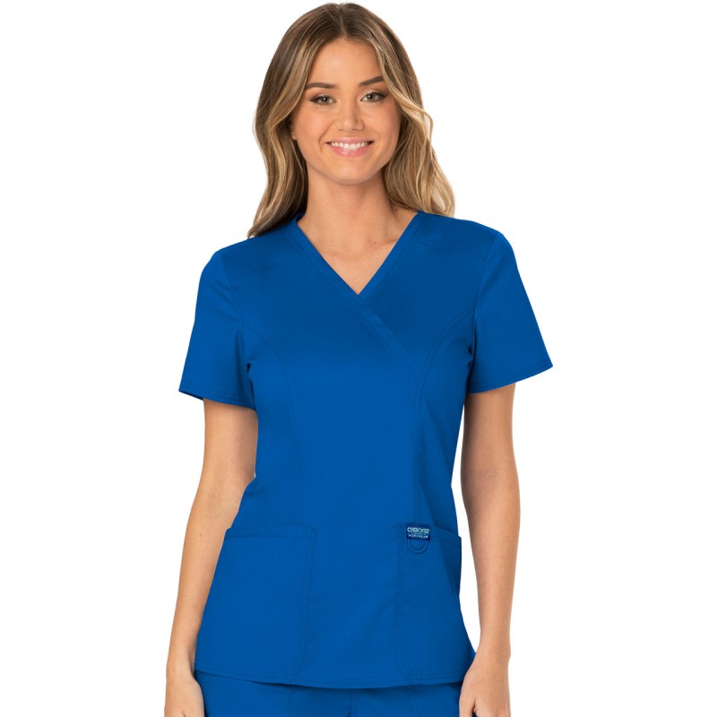 Filipina Médica Cherokee Color Roy